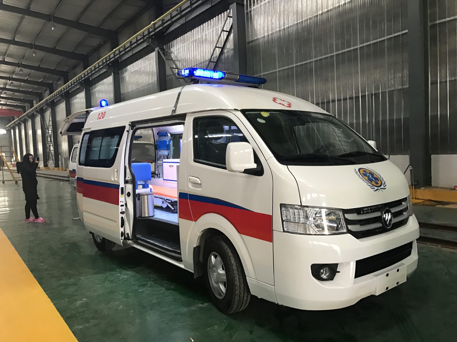 宁安市救护车转院